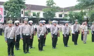 Kapolres Jombang Beri Penghargaan 15 Personel Berprestasi, Tegaskan Komitmen Pelayanan Prima