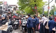 Bikin Haru! Siswa SMP Negeri 1 Jombang Turun ke Jalan Bagikan 700 Takjil Gratis