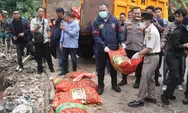 Putar Uang Rp24 Miliar Setahun, Ribuan Kilogram Bawang Impor Ilegal Asal Malaysia Dimusnahkan di Kalbar