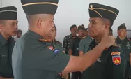 13 Anggota TNI dari Kodim 0736/Batang Menerima Kenaikan Pangkat Setingkat Lebih Tinggi yang Diberikan Saat Upacara Korps Raport Kenaikan Pangkat