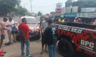 Masyarakat Kota Pekalongan Senang Saat Terima Bungkusan Sarapan dan Kaos Bergambar Paslon Andika Perkasa dan Hendrar Prihadi dari Tim Pemenangan