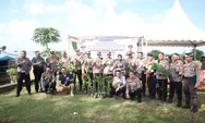 Peduli Lingkungan, Polres Bulukumba Gelar Penanaman Pohon dan Penyerahan Beasiswa
