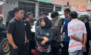 Di Tengah Festival Pinisi, Anggota DPRD Bulukumba Utamakan Kunjungan ke Korban Kebakaran