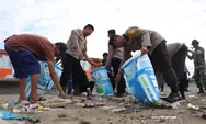 TNI-POLRI Bersama Instansi Terkait Gelar Aksi Bersih Pantai di Bulukumba