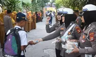 Sentuhan Humanis Hari Pertama Sekolah, Polres Bulukumba Bagikan Sarapan untuk Siswa