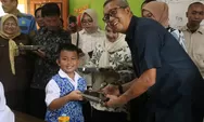 Pj Wali Kota Tinjau Hari Pertama Pelaksanaan Program Makan Bergizi Gratis