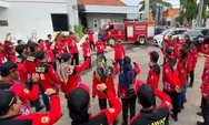 Disdamkarmat Kabupaten Cirebon Bentuk Relawan Pemadam Kebakaran, Ini Tujuannya