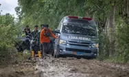 Dari Desa ke Desa, Layanan Kesehatan TNI-Polri Keliling Obati Warga Terdampak Bencana Sumatra