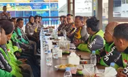 Sosialisasi Tertib Lalin, 'Polantas Menyapa' Gelar Silaturahmi Bersama Komunitas Ojek Online Batam