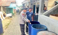 Wujud Pelayanan Polri, Polsek Batu Ampar Amankan Penyaluran Air Bersih Hari Ke-24