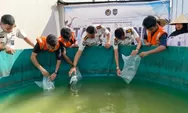 Lapas Kelas IIA Batam Panen 240 Kg Kangkung dan Tebar 6.000 Benih Lele Dukung Ketahanan Pangan Nasional
