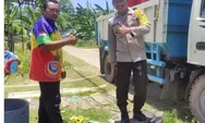 Hari ke-77, Polsek Batu Ampar Pastikan Pendistribusian Air Bersih Berjalan Lancar di Tanjung Sengkuang dan Batu Merah