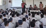 Kenalkan Wadah Positif, Polresta Barelang Sosialisasikan Saka Bhayangkara ke Pelajar