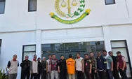 OJK SERAHKAN TERSANGKA DAN BARANG BUKTI KASUS PT BPR SAWA KEPADA KEJAKSAAN NEGERI SIDOARJO
