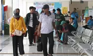 Usai libur Natal dan Tahun Baru, warga mulai kembali ke Jakarta, 5013 penumpang tiba di Terminal Pulogebang Jakarta Timur
