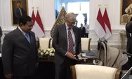 Momen langka ketika Bill Gates beri hadiah untuk Bobby Kertanegara kucing kesayangan Prabowo Subianto