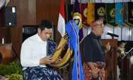 Penampilan Atraksi Budaya Indonesia Timur Jadi Tema Wisuda SCU Periode III 2023