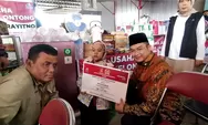 Kemensos Salurkan Bantuan Paket Wirausaha untuk Warga Kendal