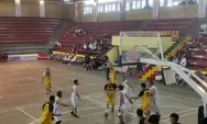 Buka ASBL Bupati Cup 2023, Bupati Dico Bermain Basket