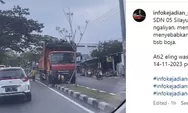 Diduga Rem Blong, Truk Tabrak Tiang Lampu Penerangan di Ngaliyan Semarang