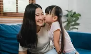 5 Puisi Anak TK Untuk Perayaan Hari Ibu 2023, Kata-Kata Manis Bikin Gemes, Persembahan untuk Mama Tercinta