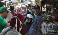Caleg DPR RI Agoes Joesni Sosialisasikan Visi-Misi "Harga Murah, Kerja Mudah, Hidup Berkah" di Pasar Grogolan Pekalongan