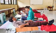 Gelar Donor Darah, SMAN 1 Subah Batang Ajak Masyarakat Peduli Kebutuhan Darah Rumah Sakit