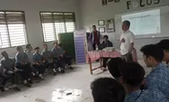 Fakultas Psikologi Unisba Berbagi Ilmu Psikoedukasi Seksualitas di SMPN 4 Padalarang