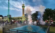 Tradisi Nyumet Dung Masjid Agung Semarang, Pertunjukan Kembang Api Sebelum Buka Puasa