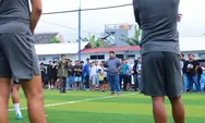 Panser Biru Datangi Latihan PSIS Semarang, Minta Maksimalkan 4 Pertandingan Terakhir