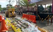 Perang, Polres Kendal Musnahkan Ribuan Botol Miras dan Oplosan Hasil Razia Pekat