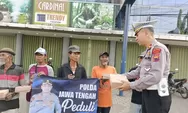 Bawa Spanduk Foto Kapolda Jateng, Satlantas Polres Batang Bagikan Nasi Kotak