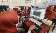 Era Digital, Guru SDN Mranggen 2 Antusias Belajar Multimedia Bersama Dosen UPGRIS