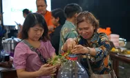 Wujudkan Kampus Ekologis, SCU Gelar Workshop Membuat Lilin dari Minyak Jelantah hingga Sabun Eco-Enzyme