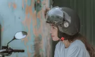 5 Rekomendasi Helm Wanita Terbaik 2025 untuk Hijab dan Non-Hijab, Ringan, Trendy, dan Tetap Aman di Jalan