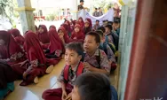 Perahu Literasi Berlayar, Hutama Karya Buka Jendela Dunia bagi Anak-Anak Pulau
