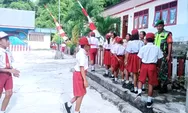 Babinsa Marampit Timur Talaud Perkuat Wawasan Kebangsaan Siswa SDK Sion Melalui Edukasi Disiplin