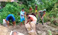Bina Kemanunggalan TNI-Rakyat Babinsa Koramil 1312-05/Essang Ikut Gotong royong timbun pondasi Rumah