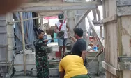 Semangat Gotong royong Babinsa Bantu warga Masyarakat Desa Binaan Bangun Rumah Ibadah