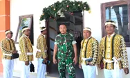Babinsa Koramil 1312- 06/Nanusa Kimsos Dengan Pihak Jemaat Gereja Imanuel Karatung Sambil PAM Ibadah Minggu Sengsara Ke-VII