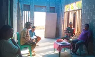 Menjalin Kebersamaan Babinsa Koramil 1312-04/Rainis, Koptu Eman Manein Komsos Dengan Tokoh Masyarakat