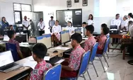 Pantau TKA di SDN Inpres Melonguane, Wakil Bupati Talaud Pastikan Kelancaran Evaluasi Pendidikan