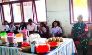 Peduli dengan Pendidikan, Babinsa Koramil 04/Rainis Sertu Slamet Padu komsos dengan para Guru dan anak siswa SDN Ammat