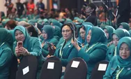 Ny. Anik Yulius Selvanus Hadiri Puncak Peringatan HKG PKK ke-54 Bersama Selvi Ananda di Makassar
