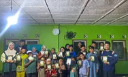 Dukung Pendidikan Al-Qur'an, Mahasiswa KKN Kelompok 4 Salurkan Bantuan Iqro pada Madrasah Assobrowiyah