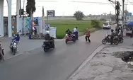Aksi Dramatis Ibu di Karawang Tarik-Tarikan Motor dengan Maling, Polisi Buru Pelaku