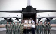 Dari Pesawat TNI AU, Bantuan Rp120 Juta Dikirim untuk Penyintas Bencana NTT