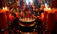 Sejarah dan Tradisi Imlek di Indonesia, Dilarang Orde Baru, Dihidupkan Gus Dur 