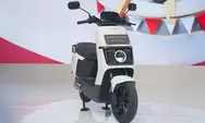 Ketika Perempuan Butuh Gaya dalam Berkendara, Motor Listrik Polytron Fox 200 Bisa Jadi Pilihan. Desain Ringkas, Aman, dan Ramah Lingkungan