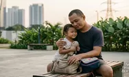 Mengasuh Anak Sendirian di Kota Besar: Realita Berat Solo Parent dan Cara Bertahan